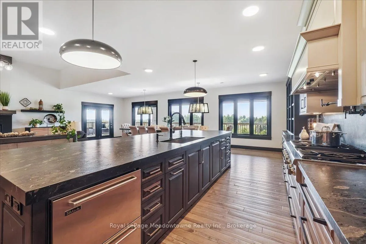 8837 WELLINGTON ROAD 124