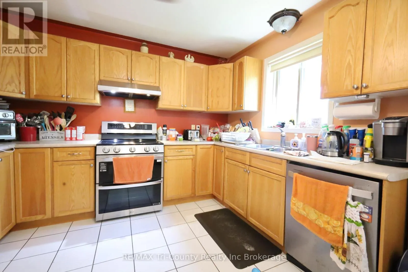 43 TRILLIUM DRIVE