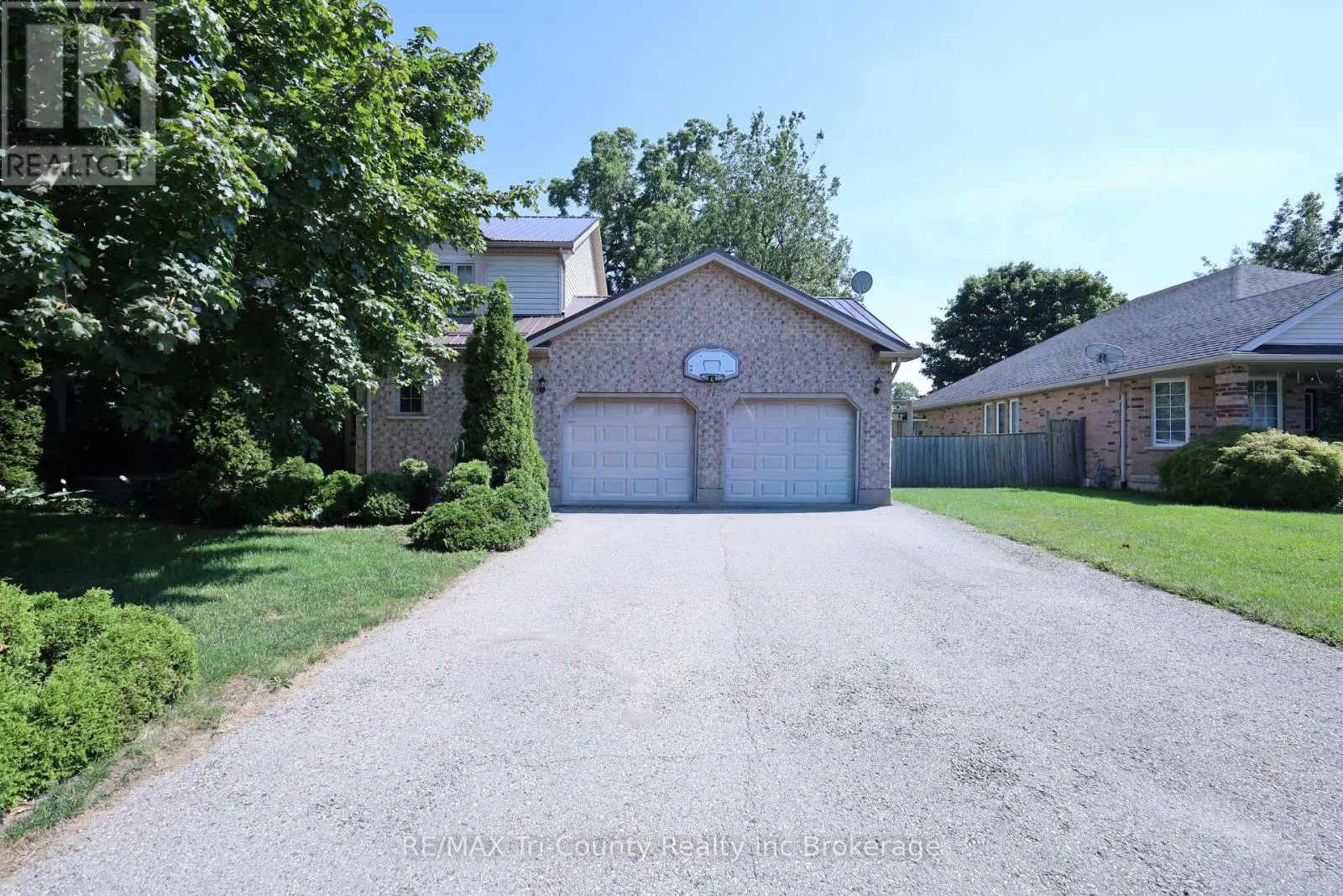 43 TRILLIUM DRIVE