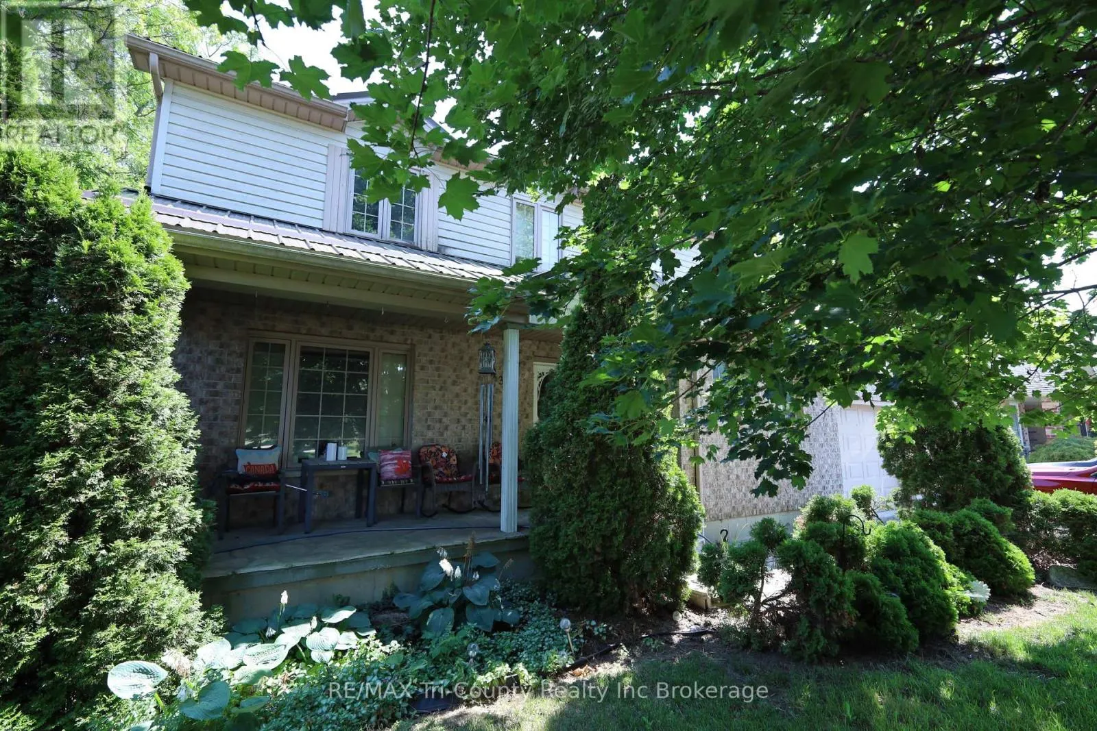 43 TRILLIUM DRIVE