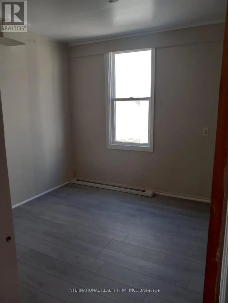113 TRAFALGAR ROAD