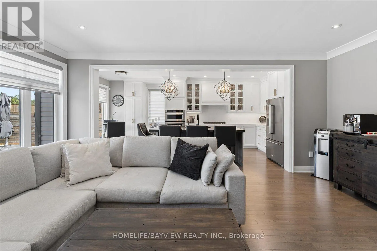 19 SEDONA COURT