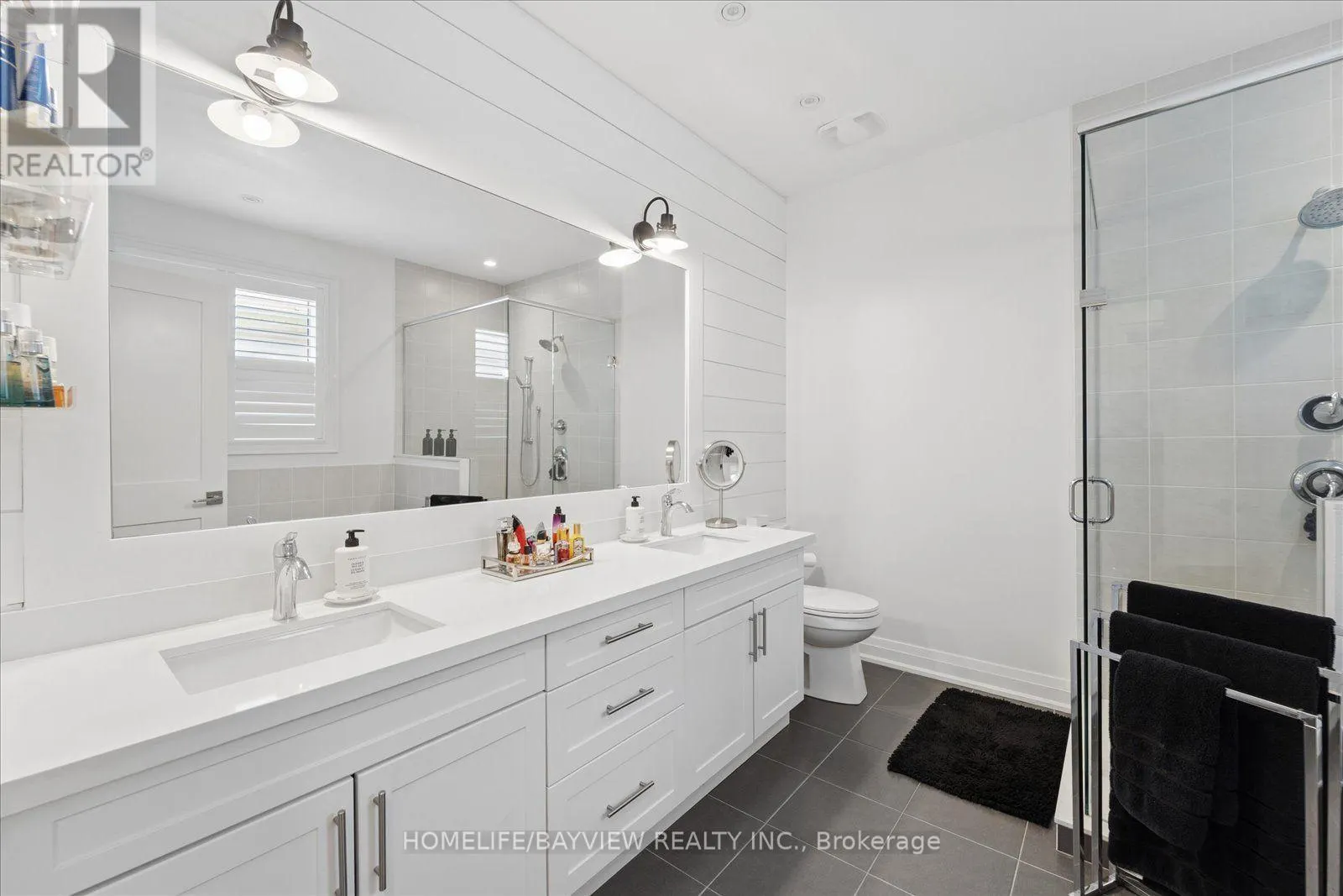 19 SEDONA COURT