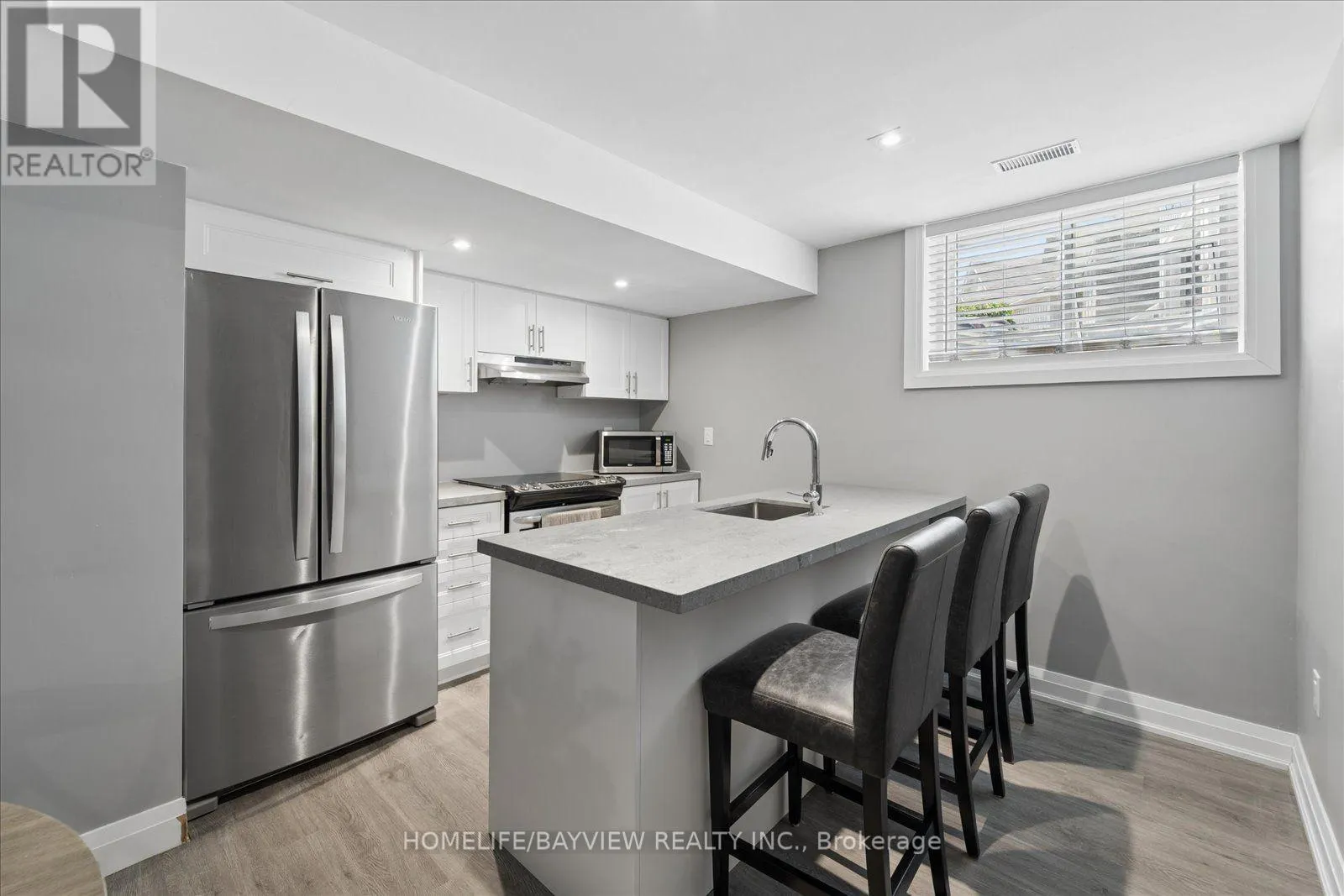 19 SEDONA COURT