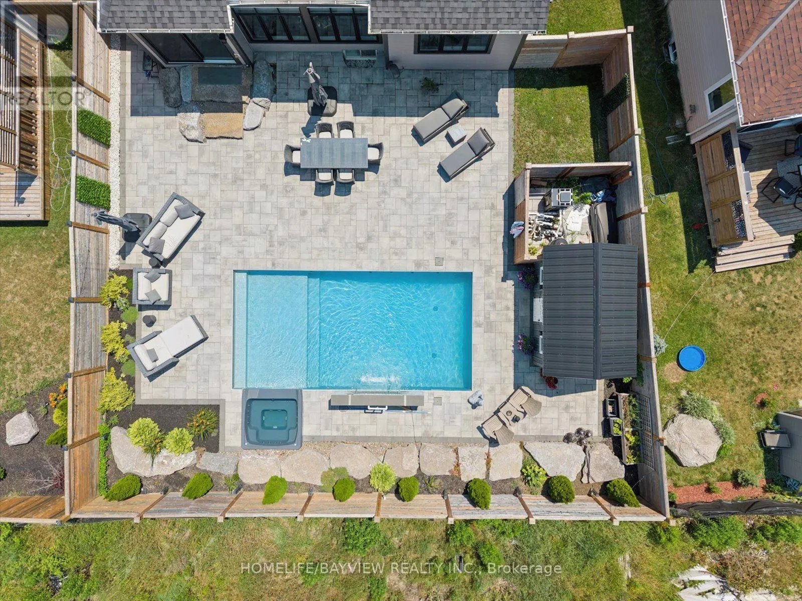 19 SEDONA COURT