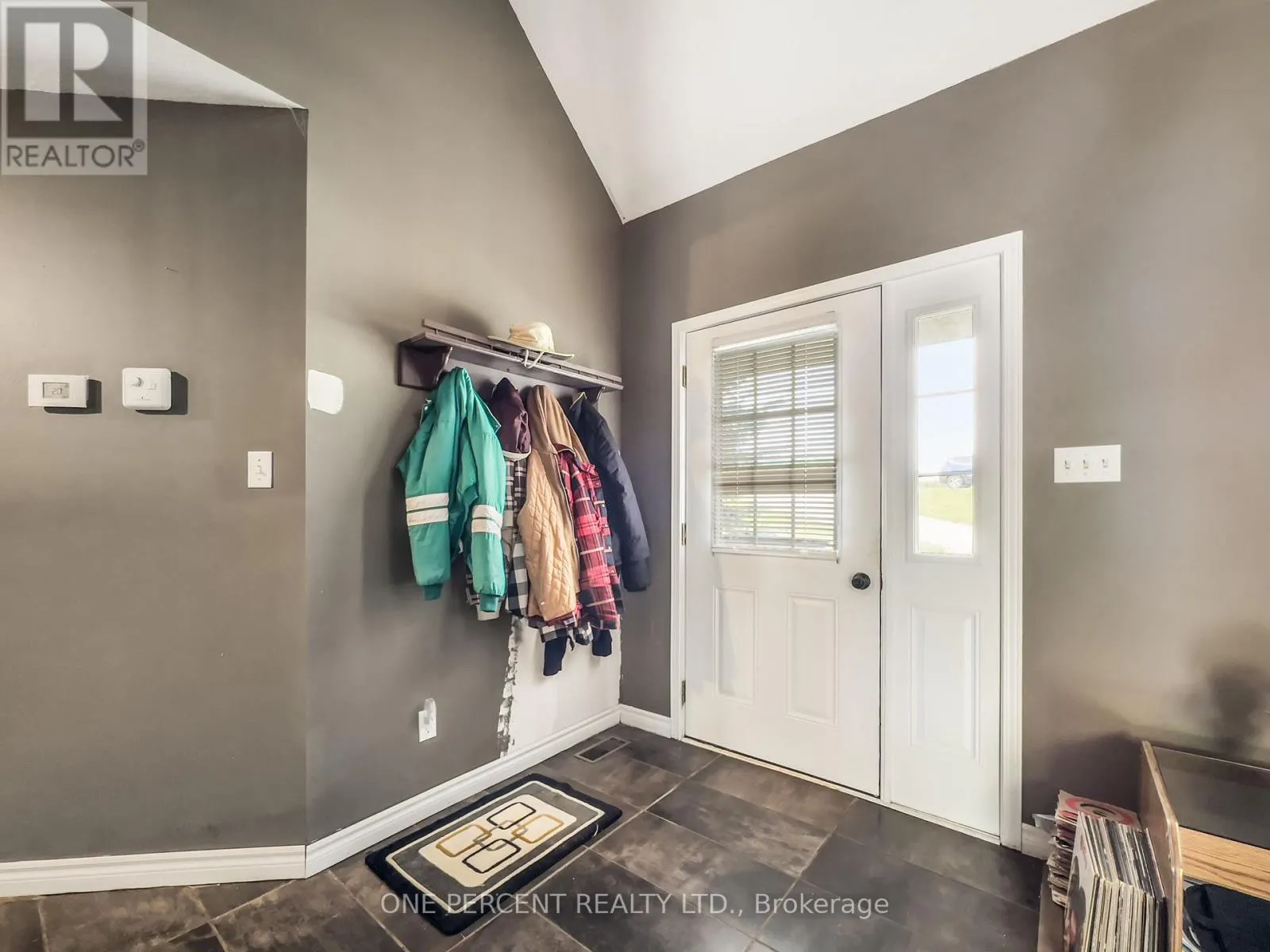 30 WOODRIDGE DRIVE