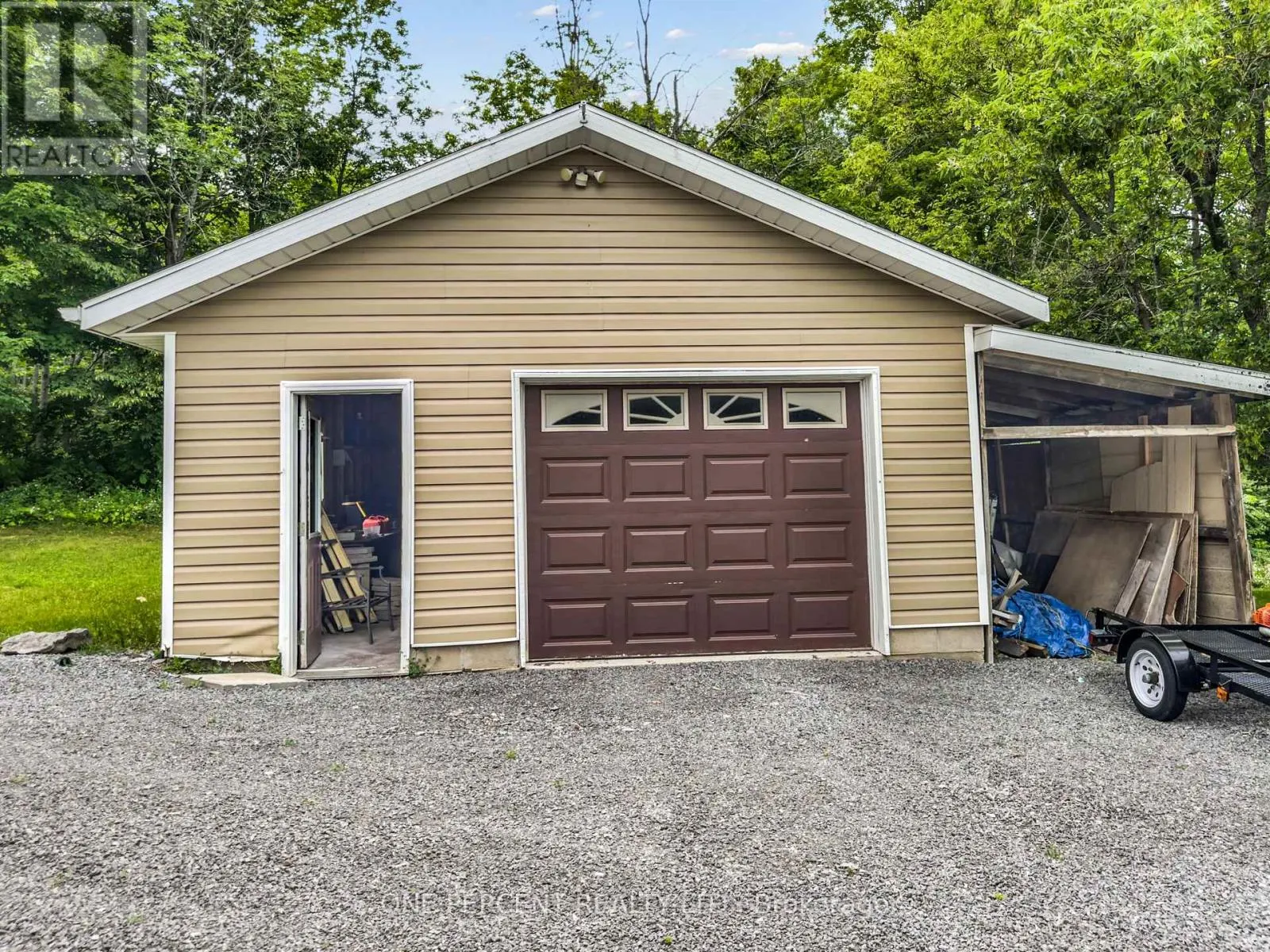 30 WOODRIDGE DRIVE