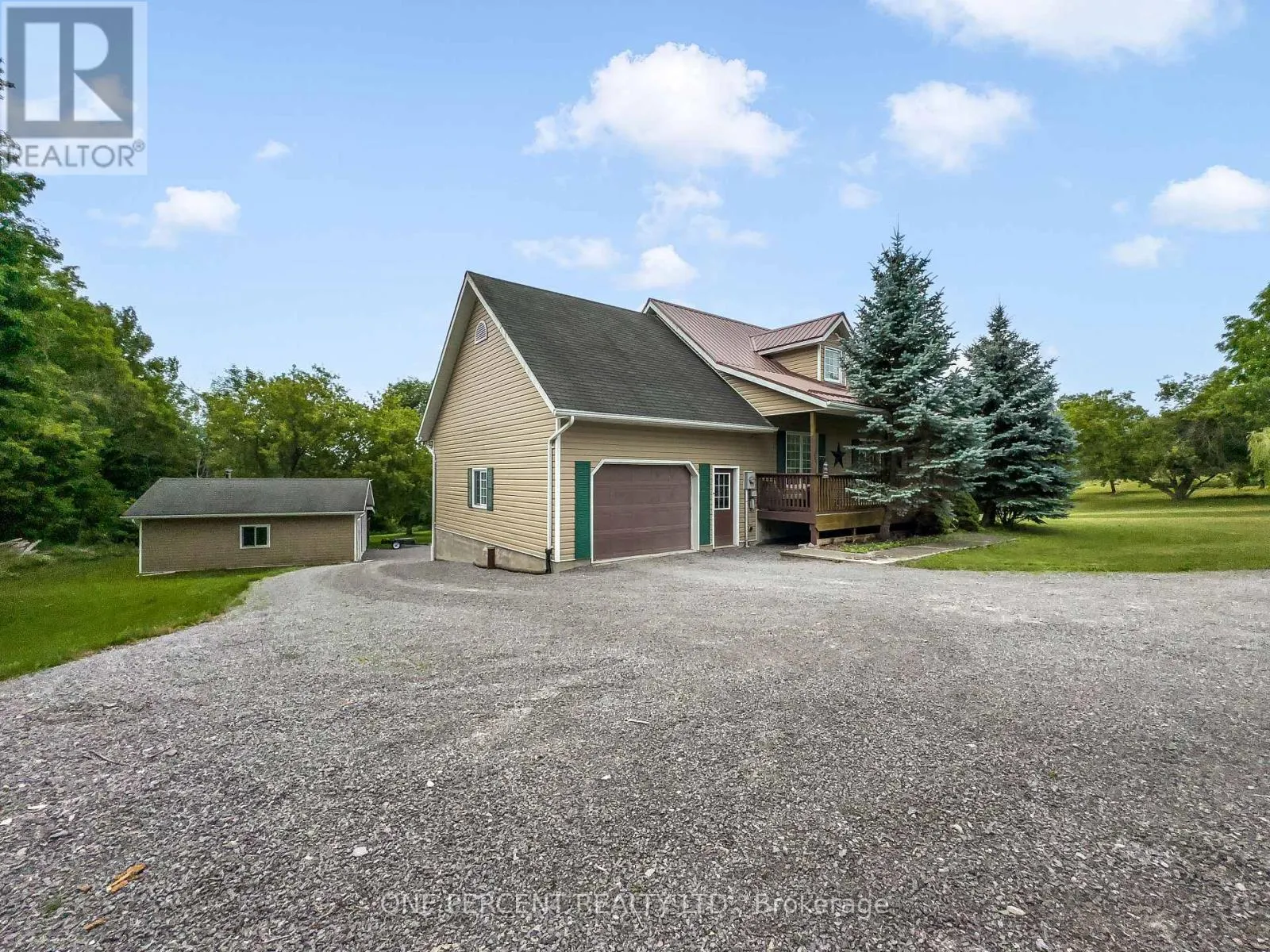 30 WOODRIDGE DRIVE