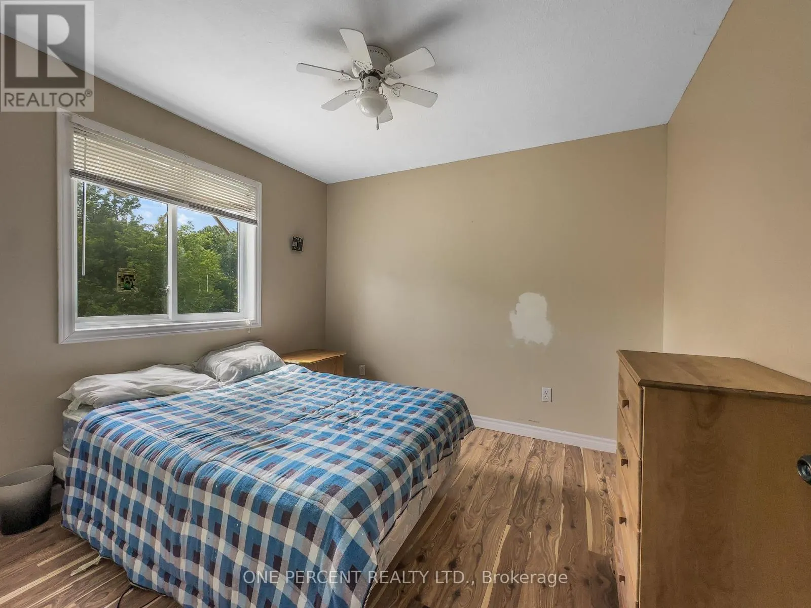 30 WOODRIDGE DRIVE