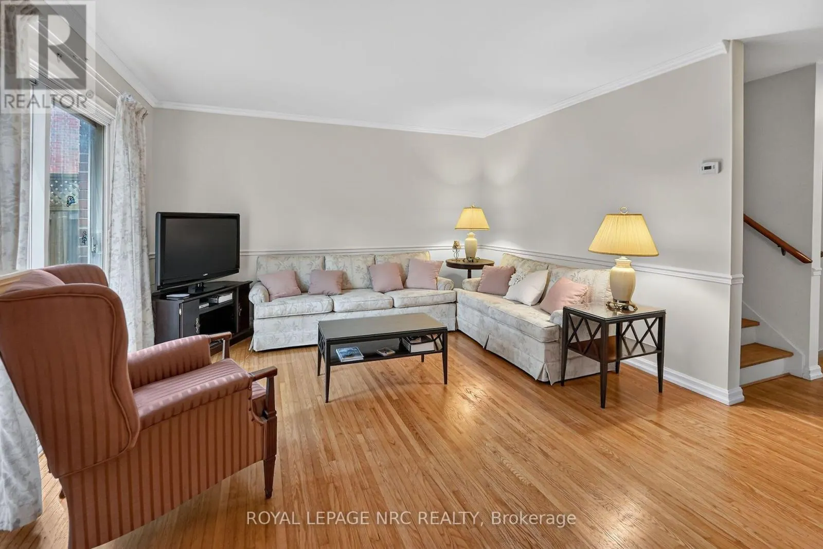 62 - 6453 COLBORNE STREET #62
