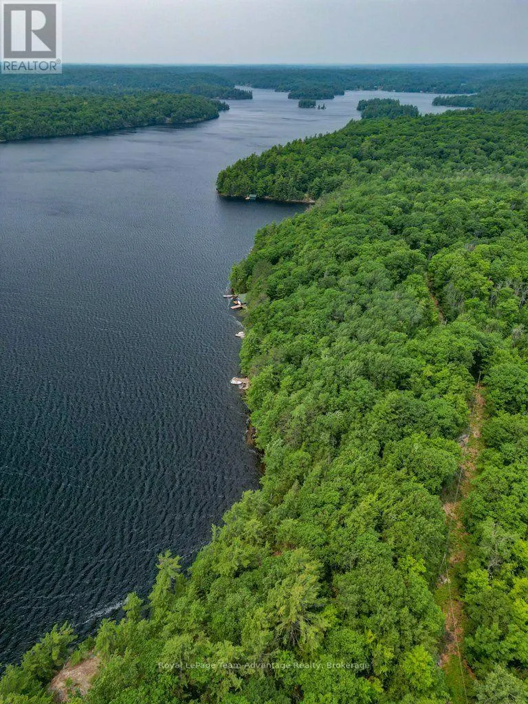 102 BLACKSTONE LAKE WATER