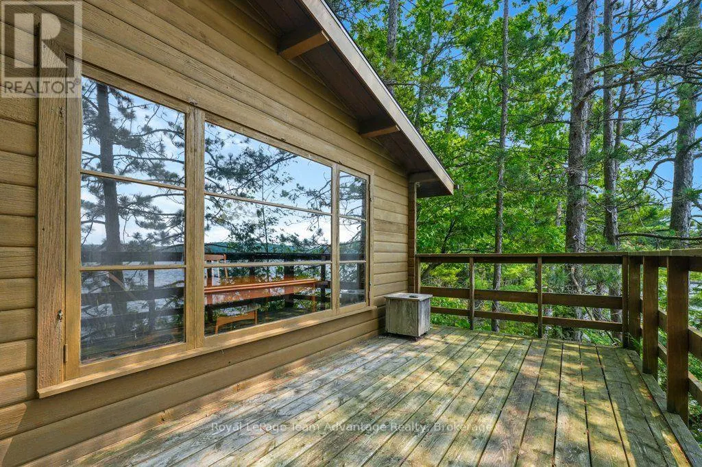 102 BLACKSTONE LAKE WATER
