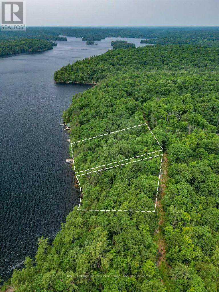 102 BLACKSTONE LAKE WATER