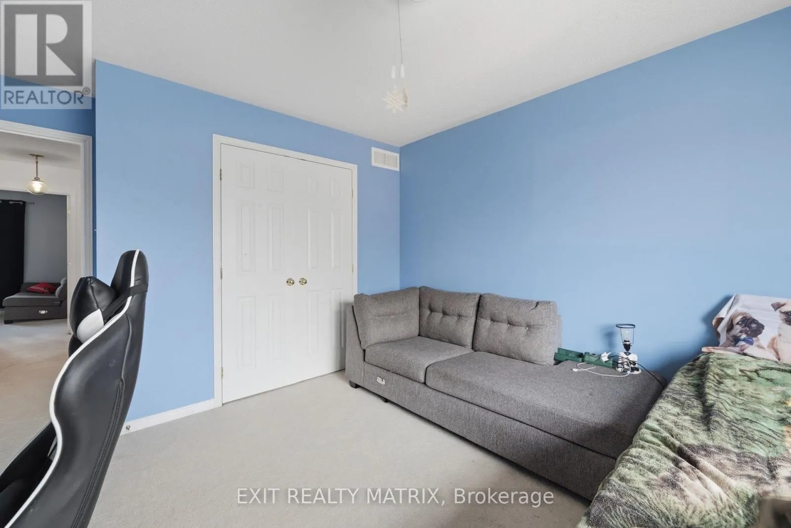 127 STONEY POND COURT