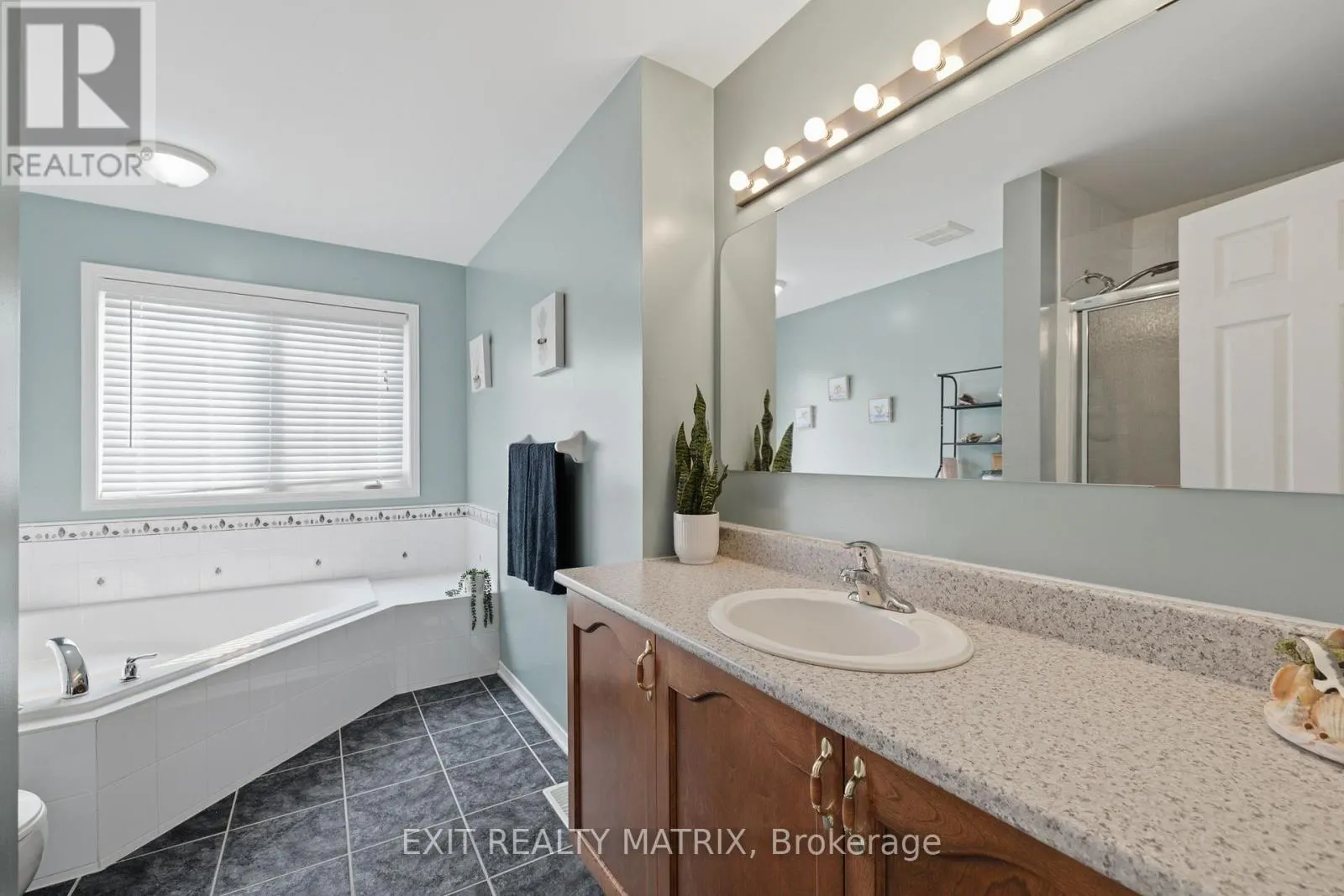 127 STONEY POND COURT