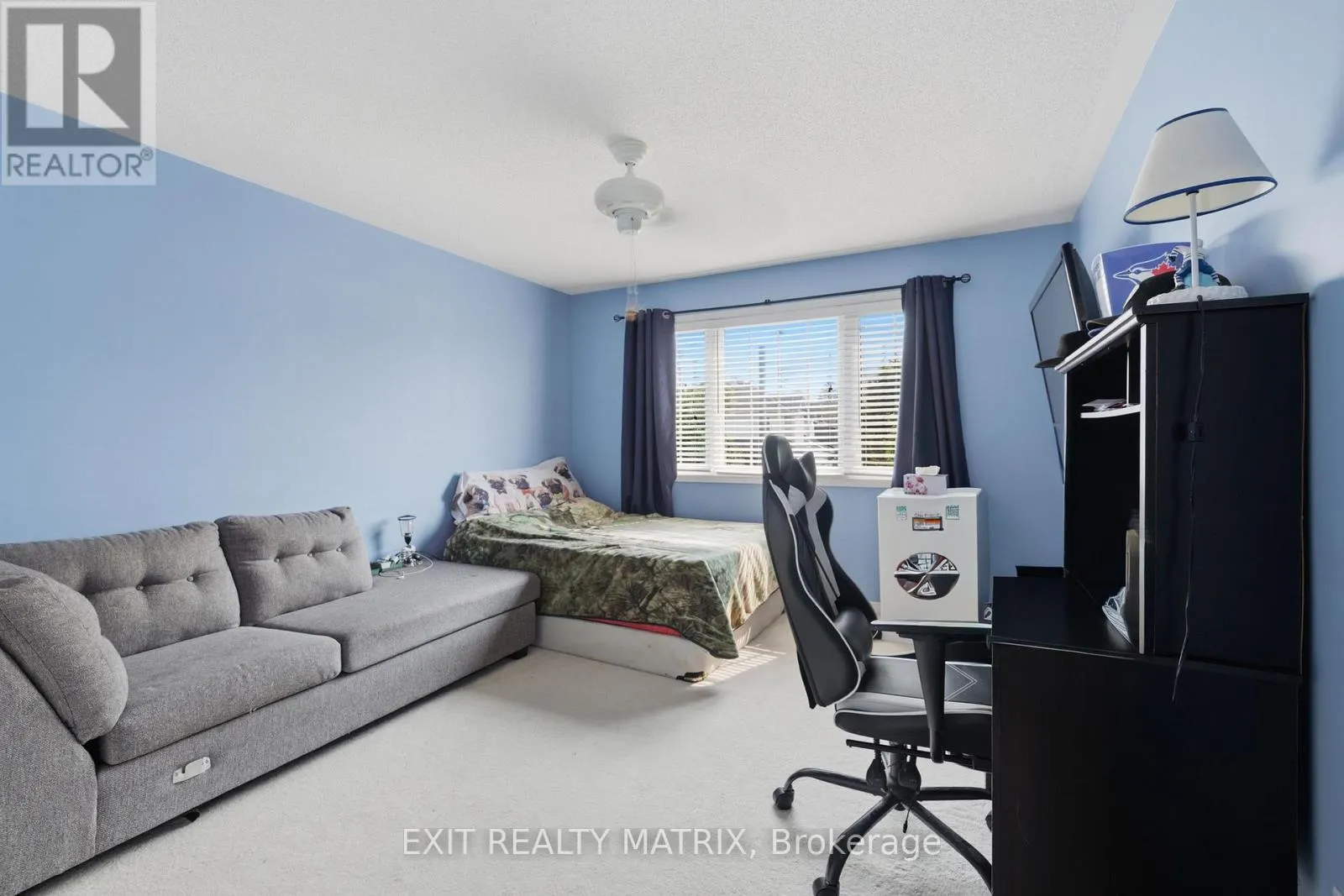 127 STONEY POND COURT
