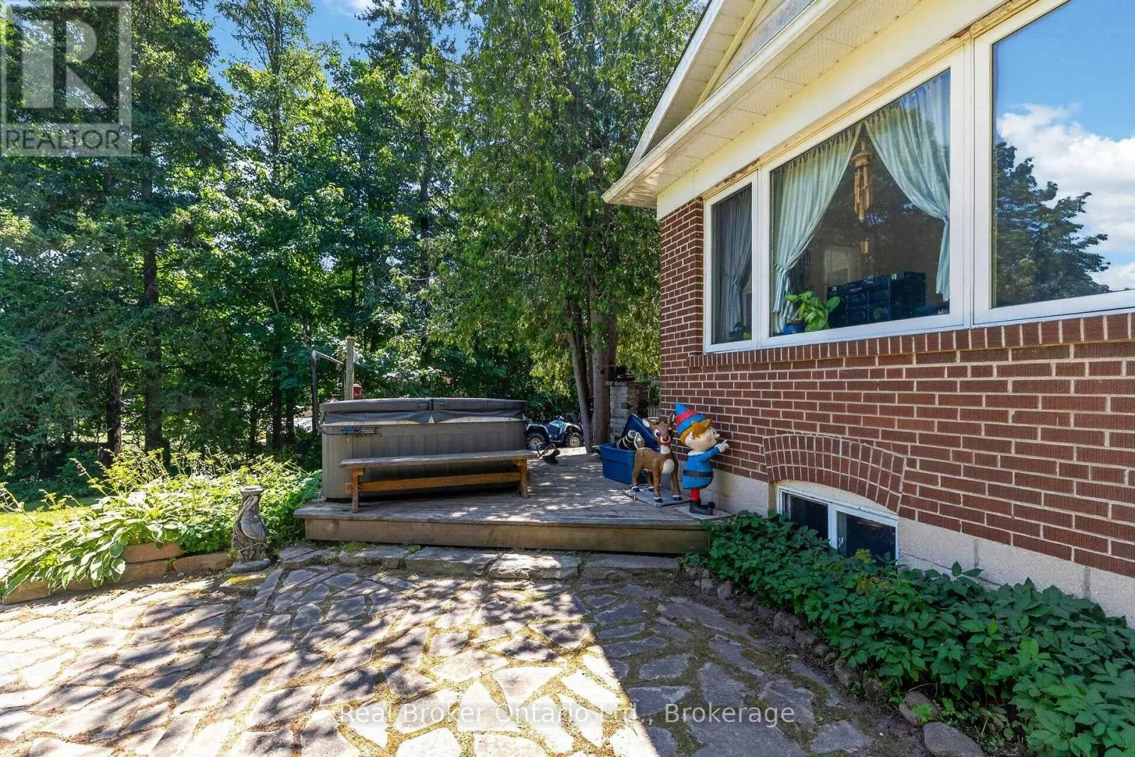 59 TRAFALGAR ROAD