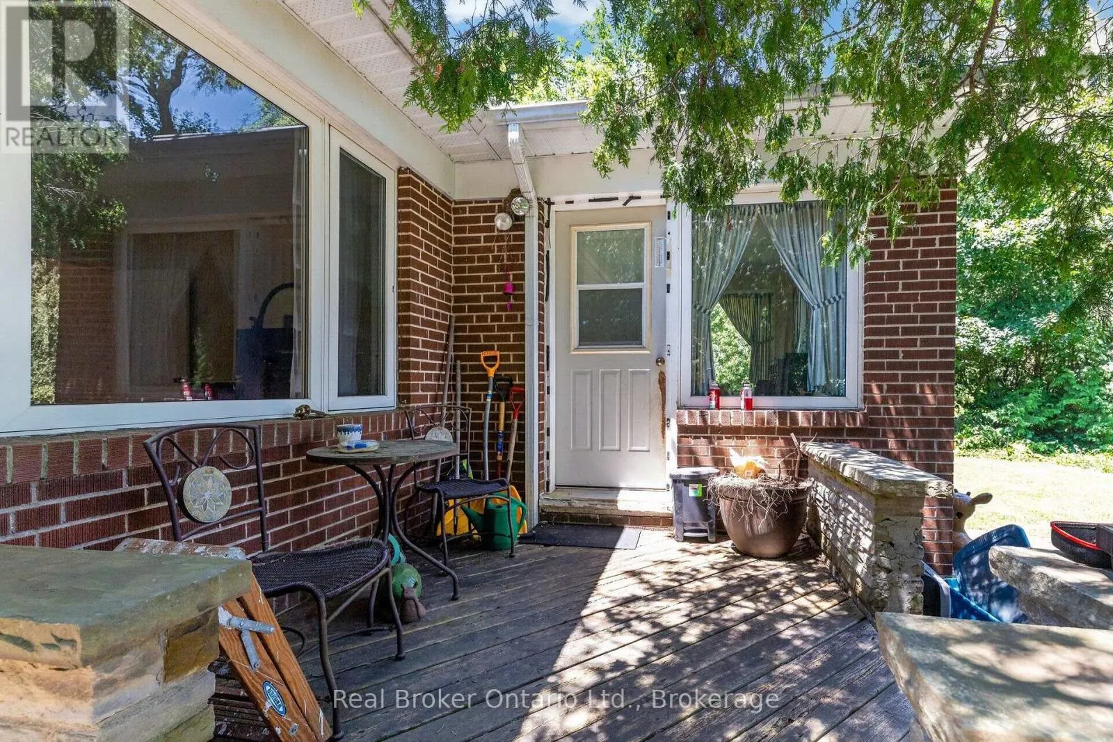 59 TRAFALGAR ROAD