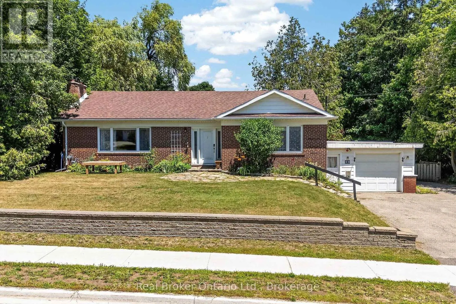 59 TRAFALGAR ROAD