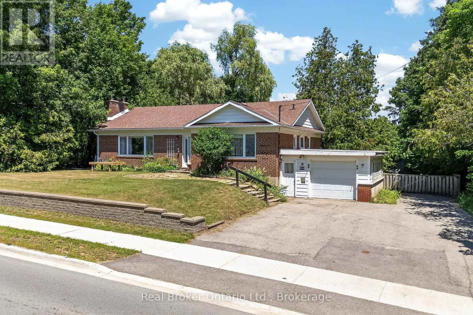 59 TRAFALGAR ROAD