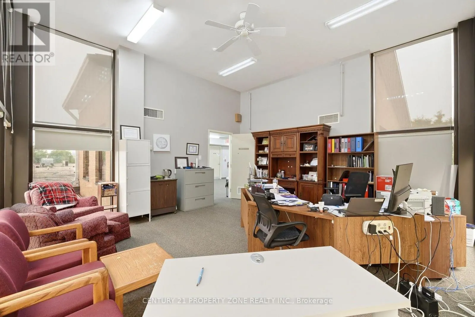 1360 MARYHILL ROAD