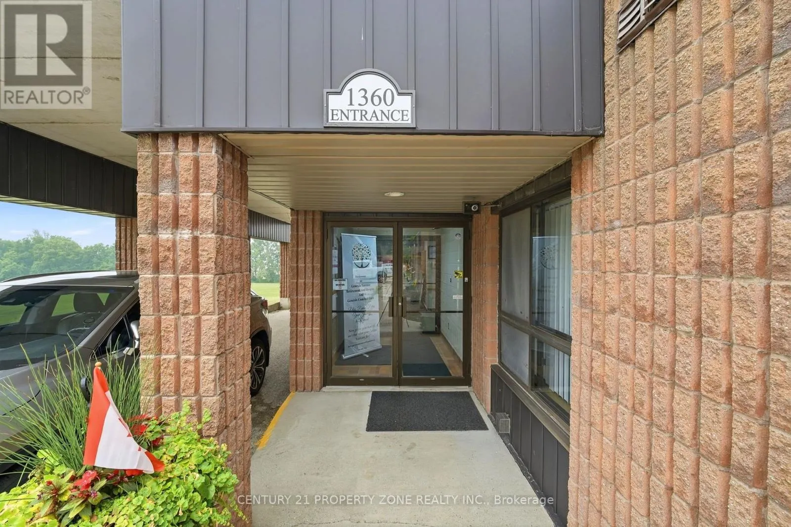 1360 MARYHILL ROAD