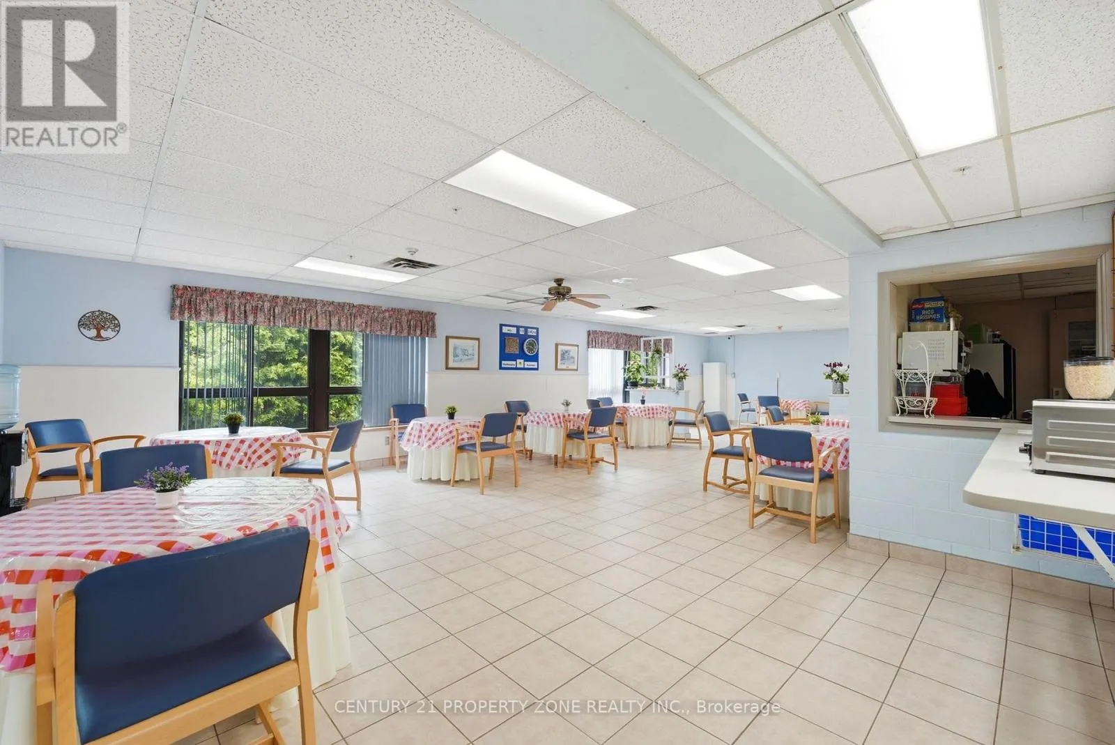1360 MARYHILL ROAD
