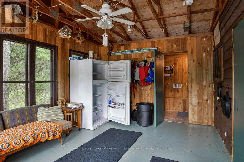 1053 HARRISON TRAIL