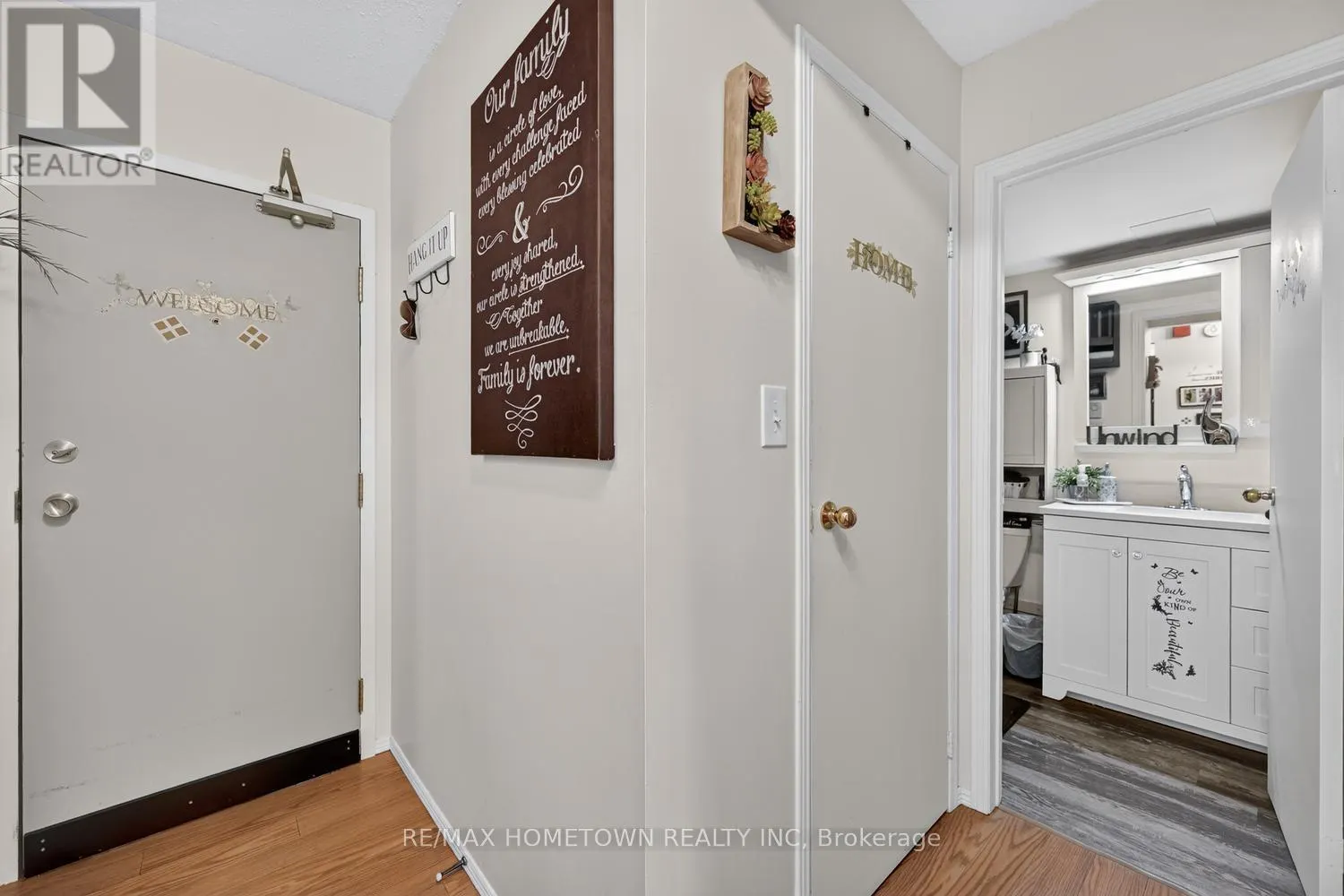 16 - 14 CHARLOTTE PLACE