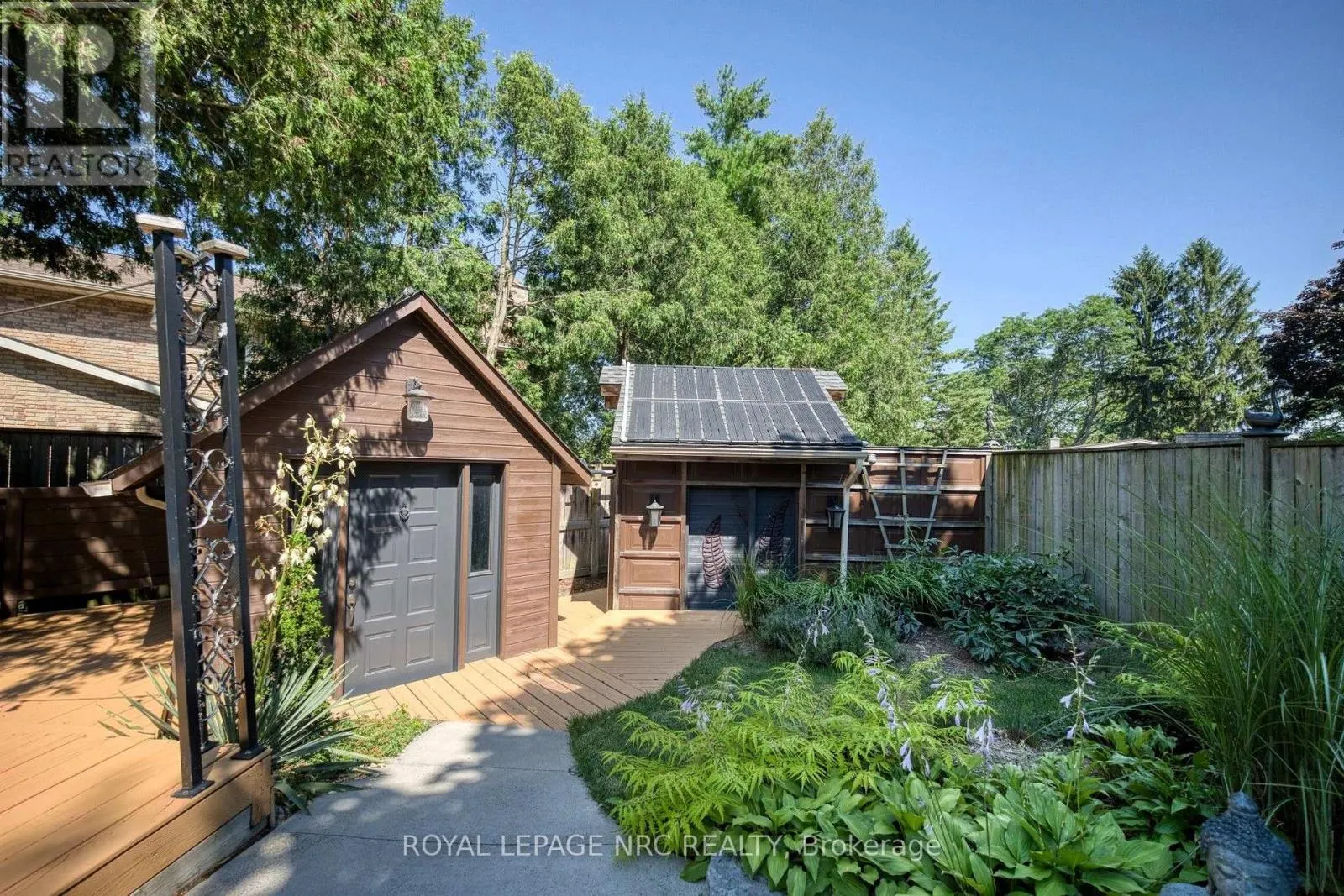 15 PETRONELLA PARKWAY