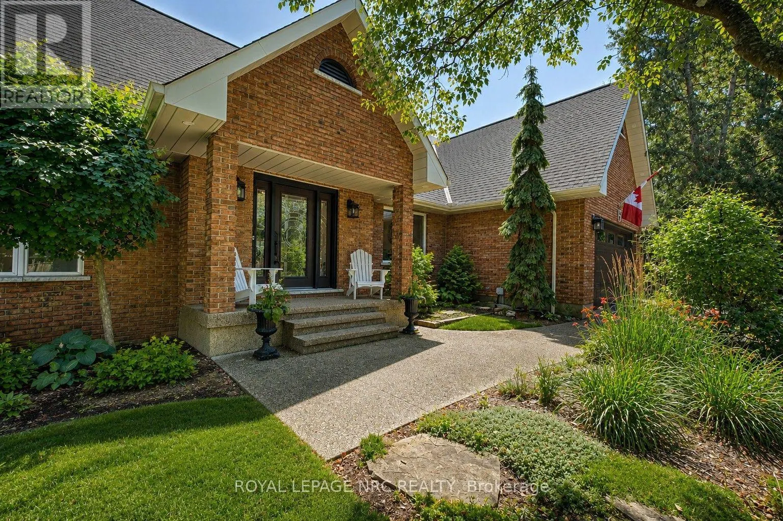 15 PETRONELLA PARKWAY