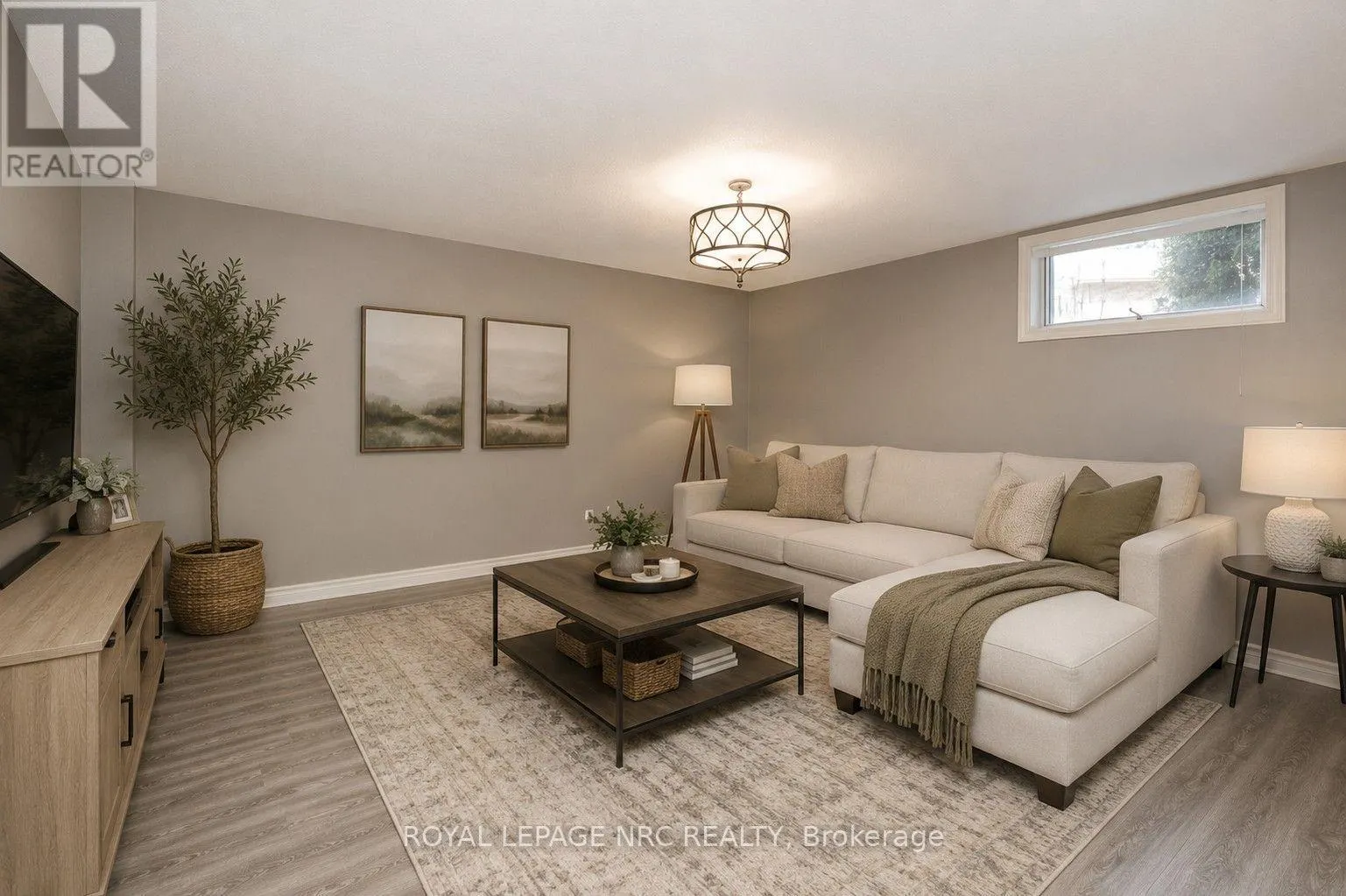 15 PETRONELLA PARKWAY