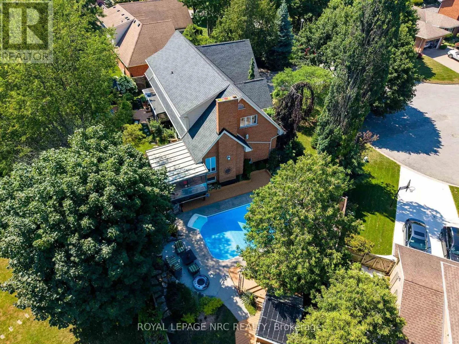 15 PETRONELLA PARKWAY