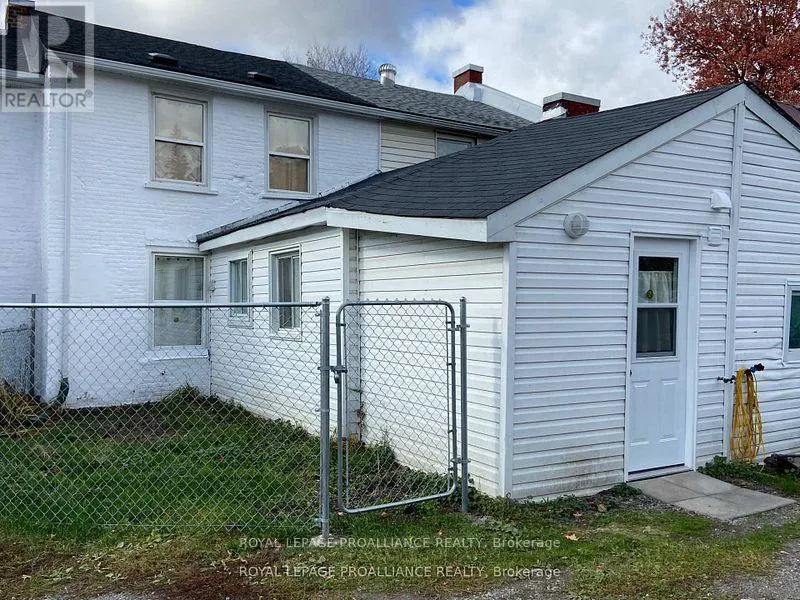 71 BUELL STREET