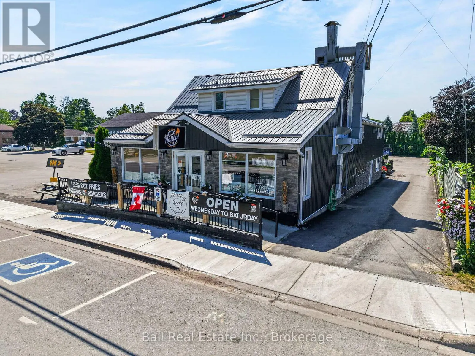 17 KING STREET E