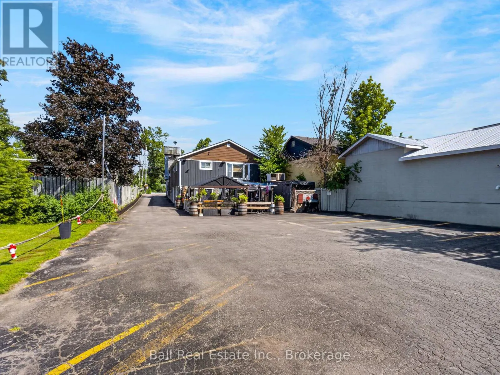 17 KING STREET E