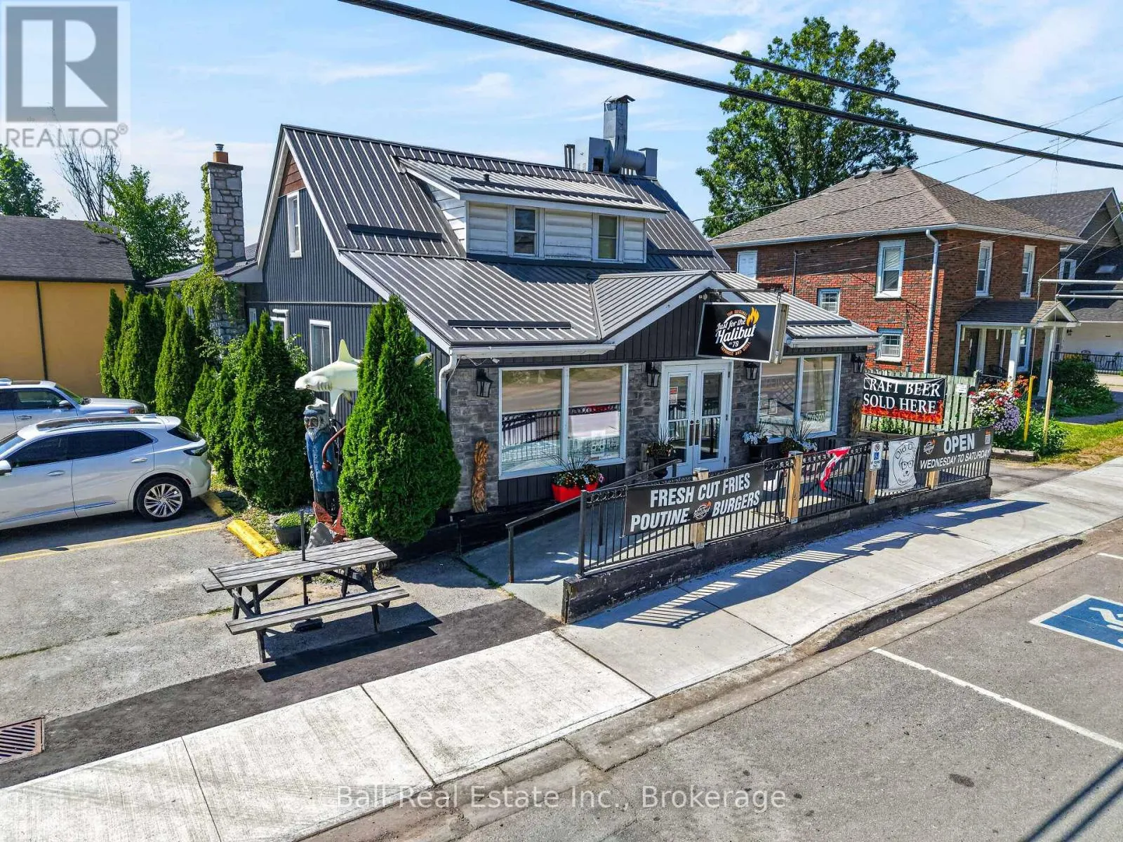 17 KING STREET E