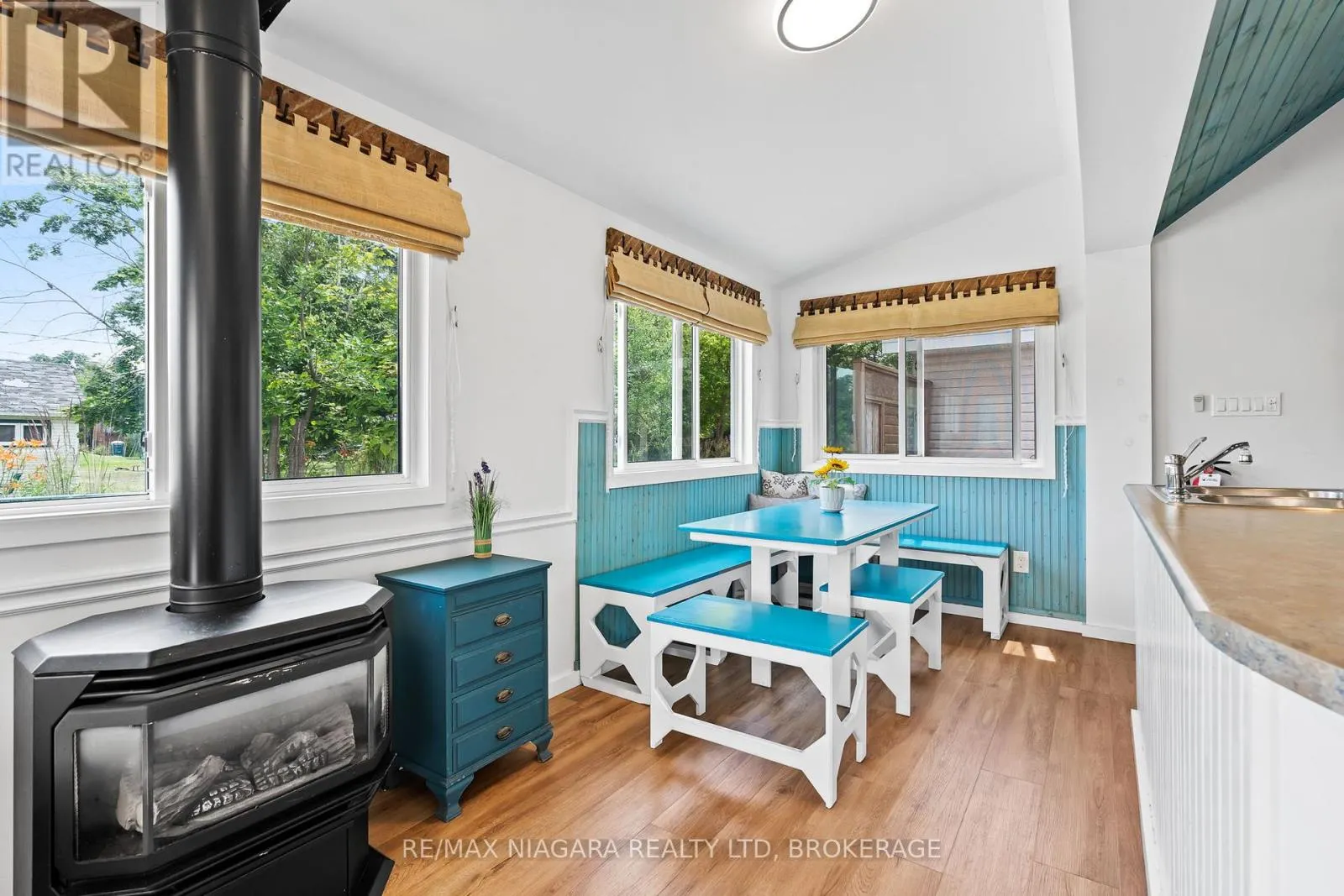 12343 LAKESHORE ROAD