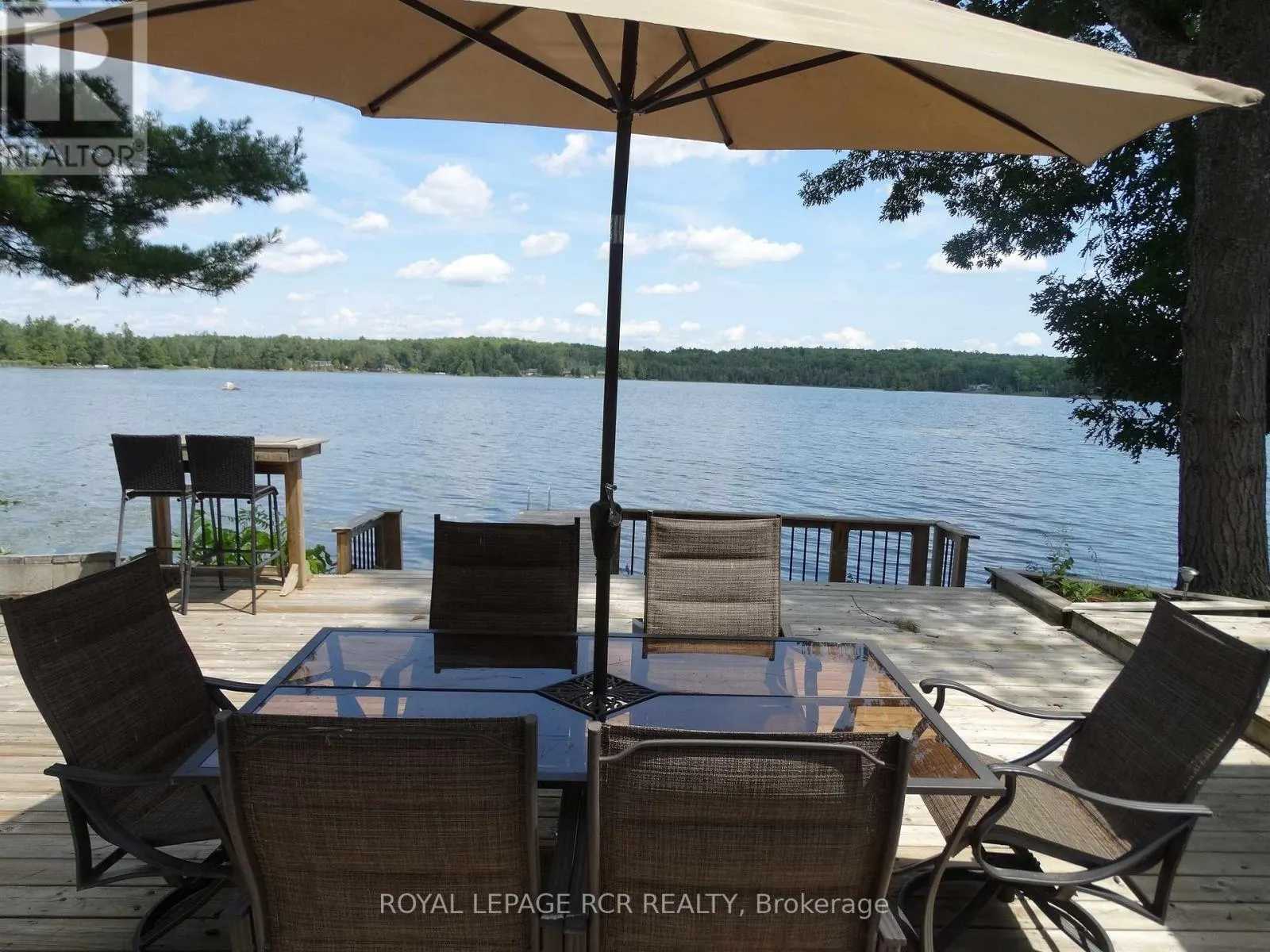 2105 WHITE LAKE ROAD W