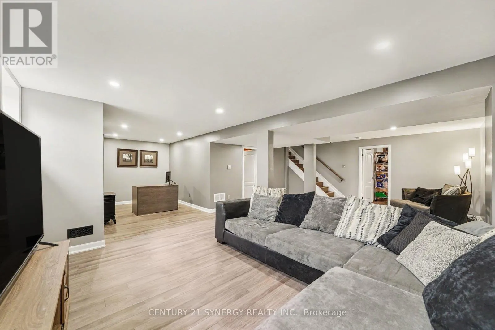 3207 HARVESTER CRESCENT