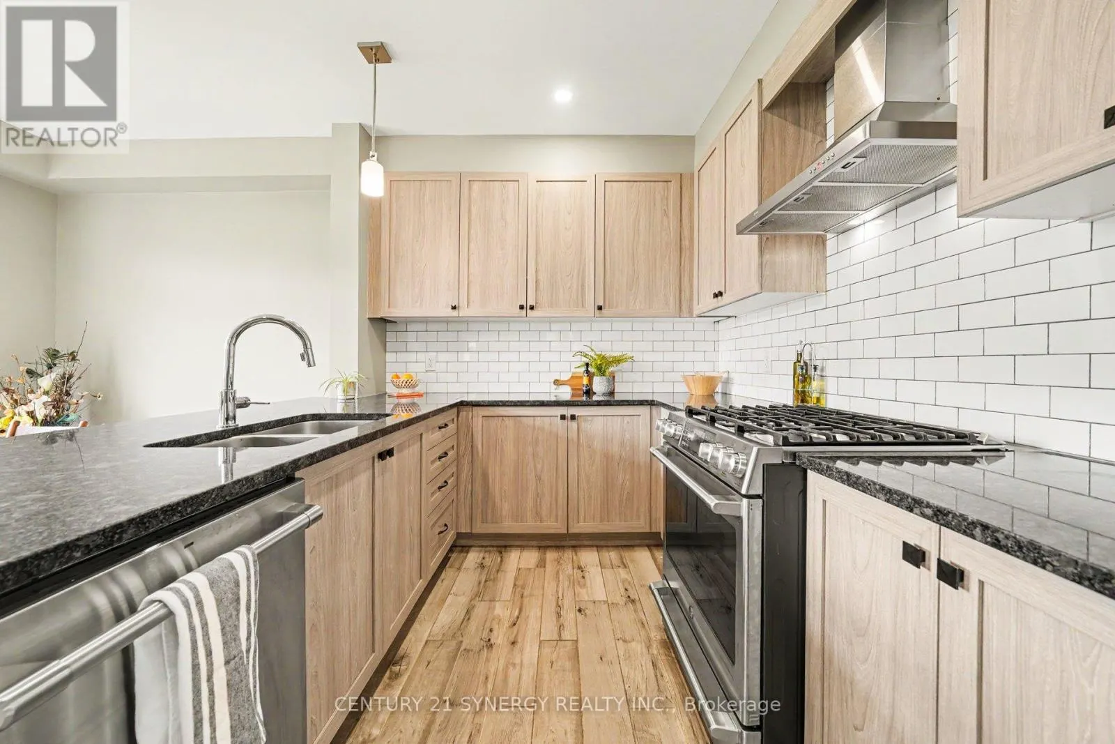 3207 HARVESTER CRESCENT