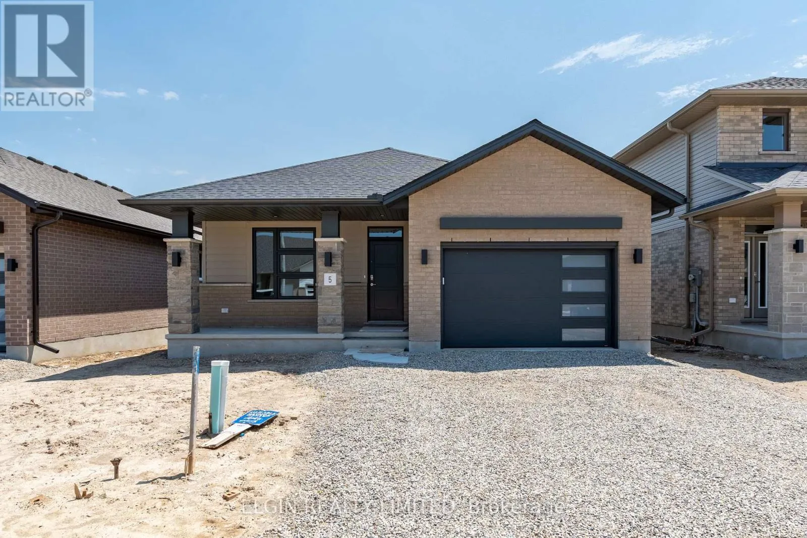 5 FINCH STREET