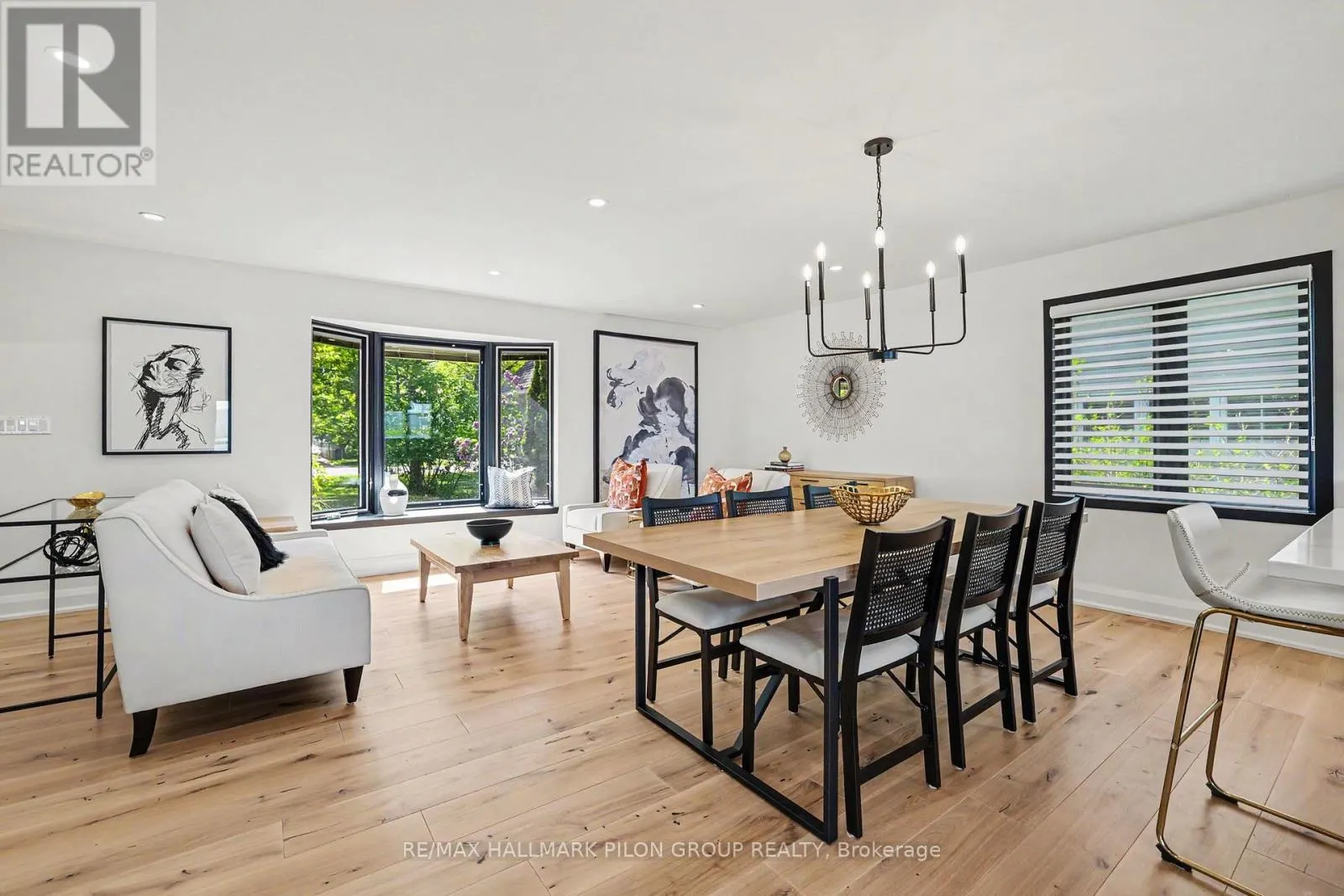 584 BAYVIEW DRIVE