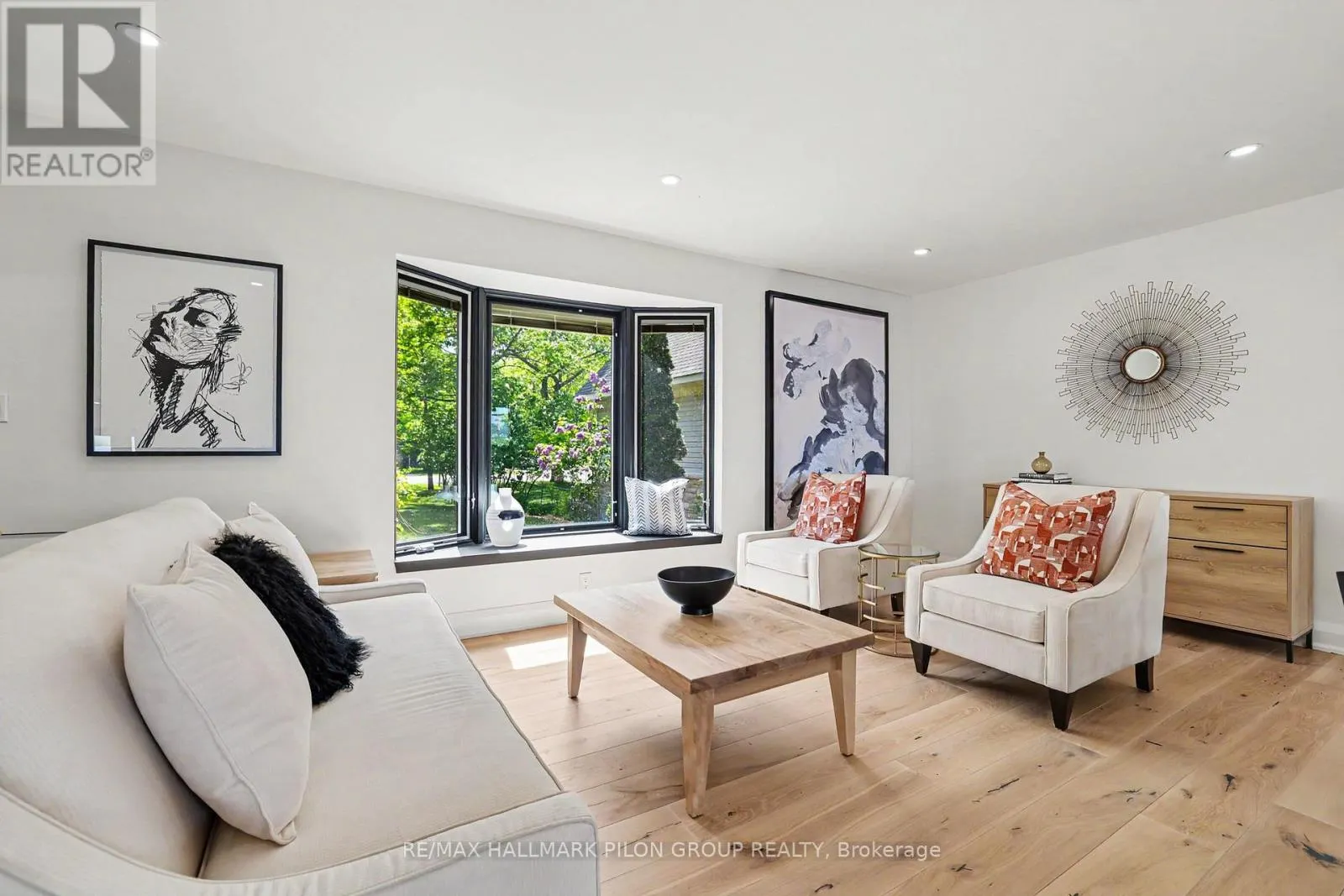 584 BAYVIEW DRIVE