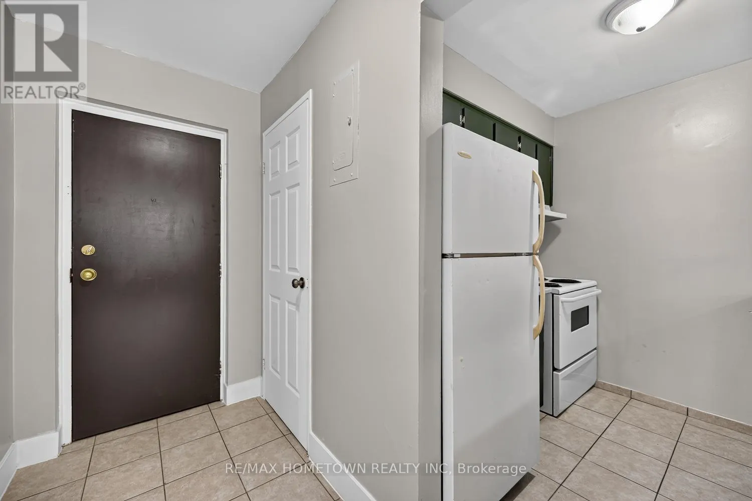 G1 - 815 KYLE COURT
