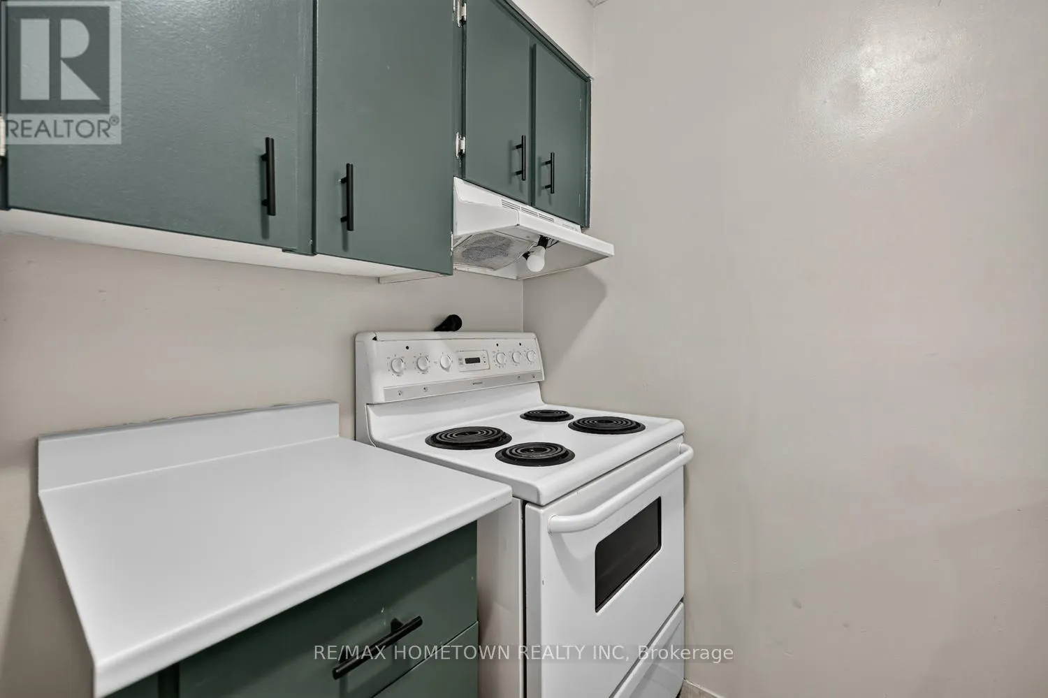 G1 - 815 KYLE COURT