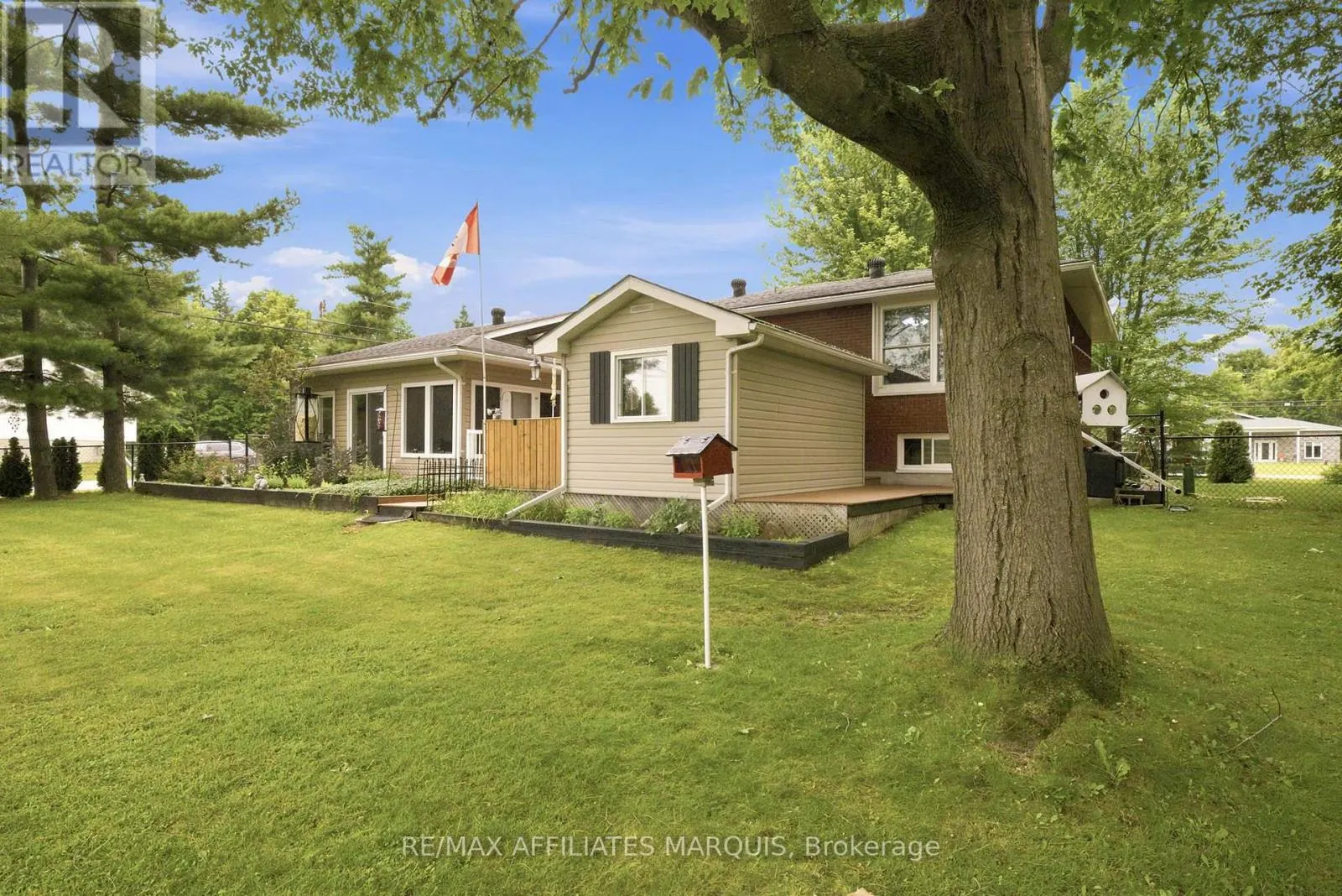 57 GOLF CLUB ROAD