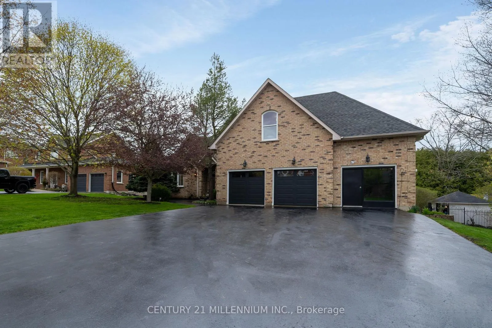 49 WATERFORD DRIVE