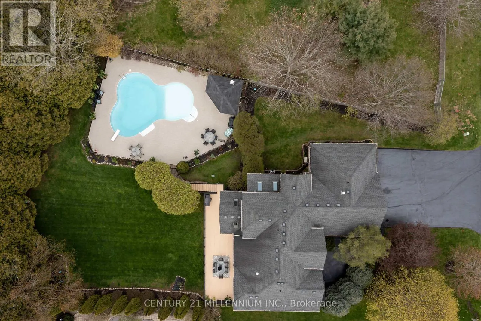 49 WATERFORD DRIVE