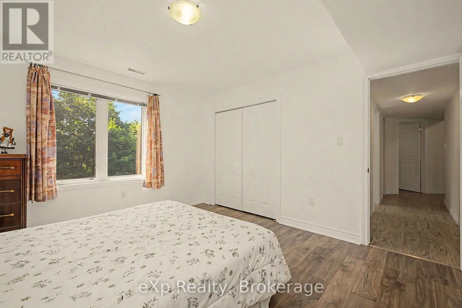 2 MANN AVENUE N